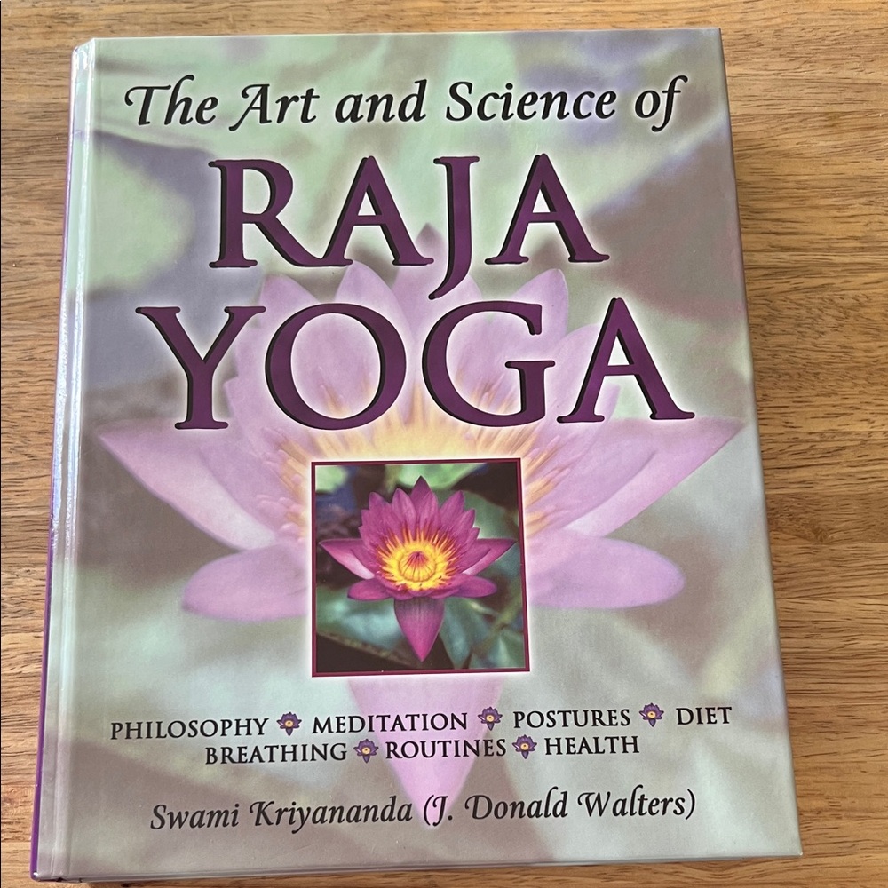 The Art and Science of Raja Yoga Book by Swami Kriyananda - Purple Cover
No CD